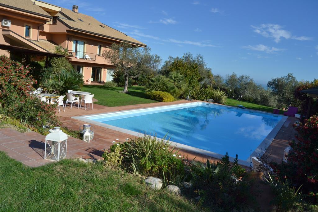 Villa Zagara Luxury Bed And Breakfast Pescara Exteriér fotografie